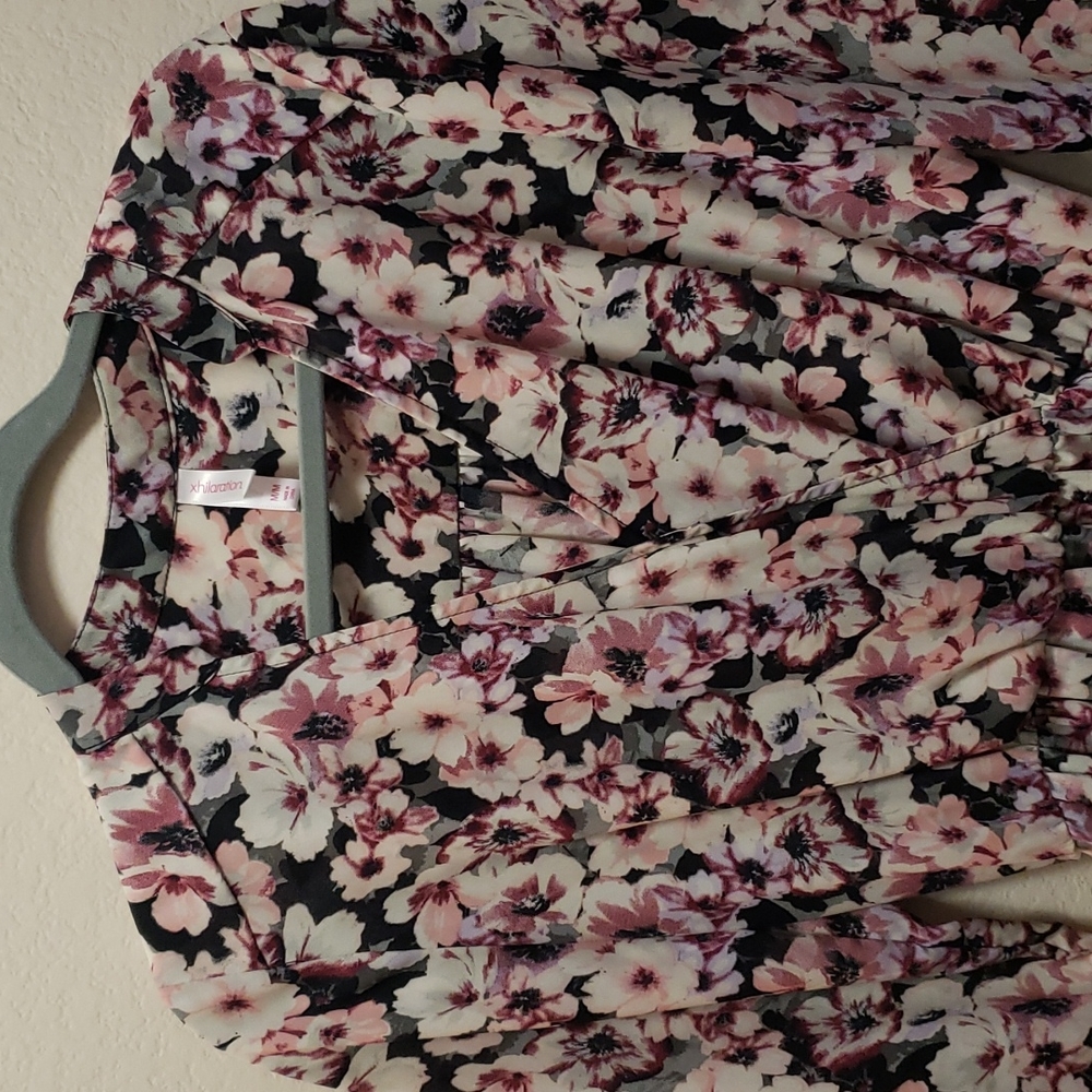 Floral Dress - Picture 2 of 4
